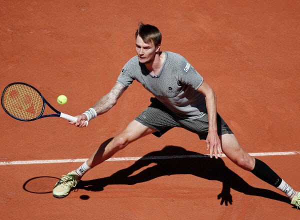 Прогноз на теннис: Кецманович – Бублик, ATP, Нур-Султан, Казахстан (23/09/21/07:00)