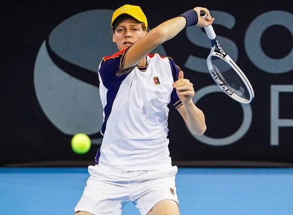 Прогноз на теннис: Синнер – Шварцман, ATP, Антверпен, Бельгия (24/10/21/16:00)
