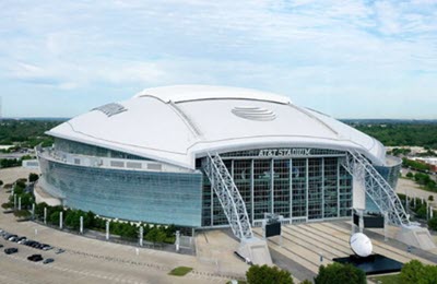 Стадион: «SoFi Stadium» (70000 мест)