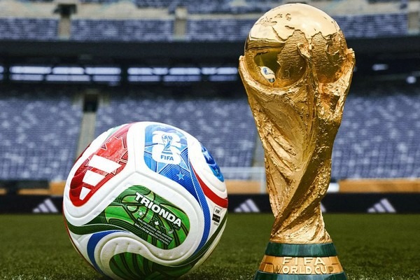 Эволюция мячей: от «Adidas Telstar» до Adidas Mundial '26