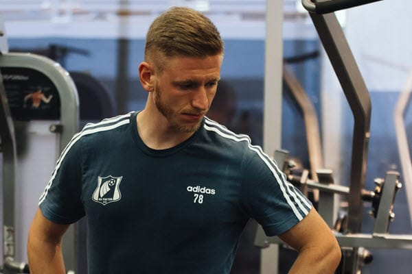 Игрок Ростова Чистяков получил серьезную травму на тренировке и выбыл на длительный срок